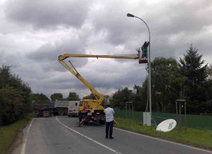 Montáž satelitů a příslušenství